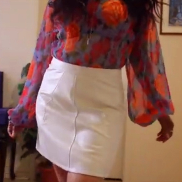 Faux Leather Mini Skirt - Picture 6 of 16